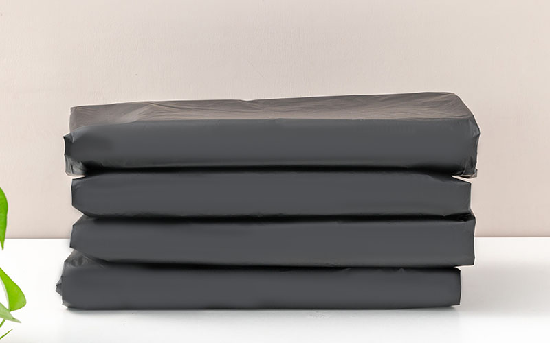 PLA玄色大号垃圾袋